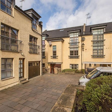 Old Tolbooth Wynd - 393 Apartment Edinburgh Bagian luar foto