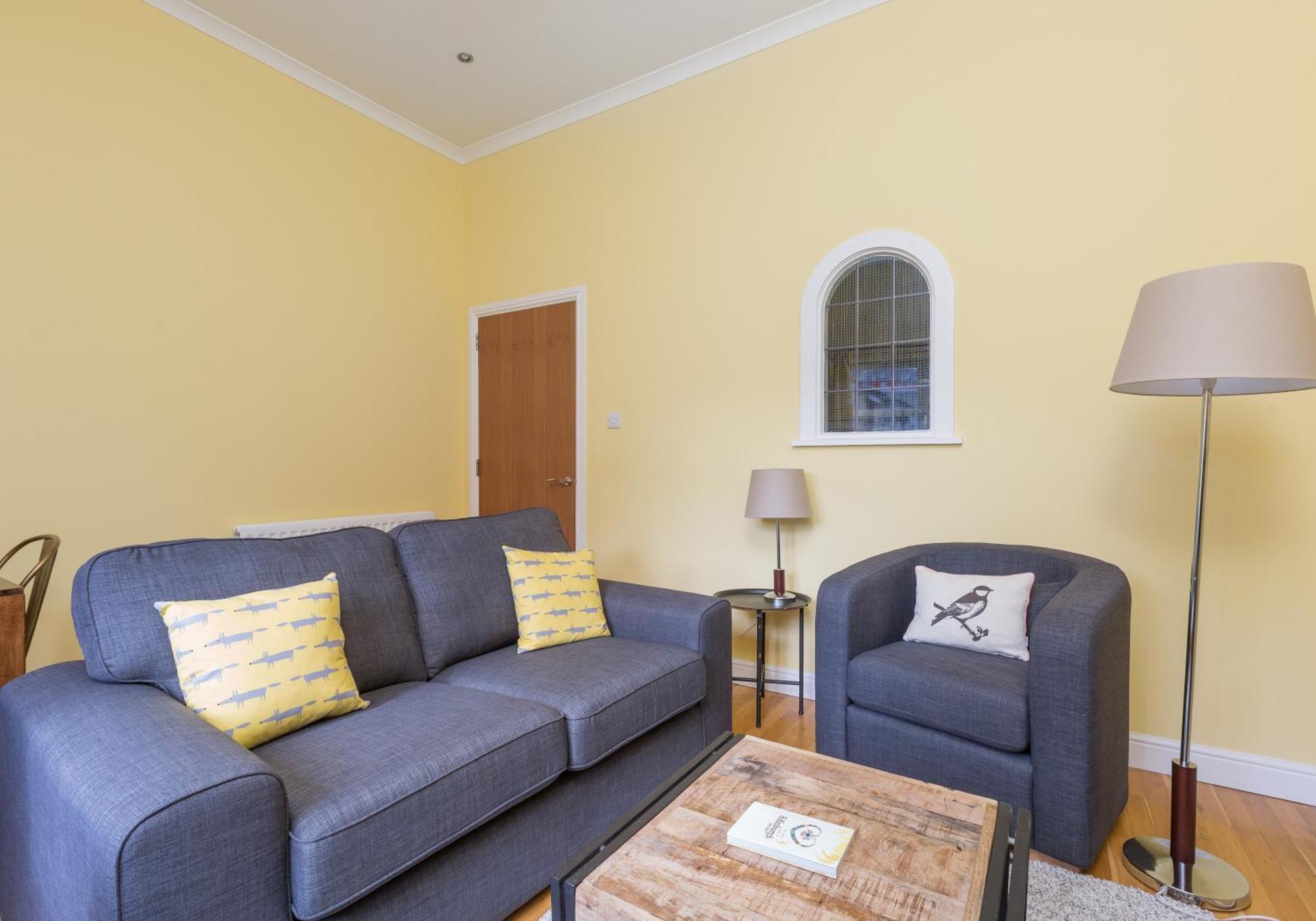 Old Tolbooth Wynd - 393 Apartment Edinburgh Bagian luar foto